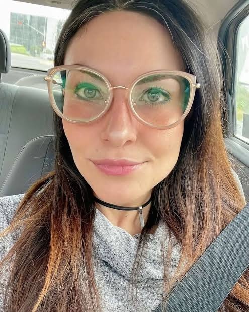 Elizabeth Isabella