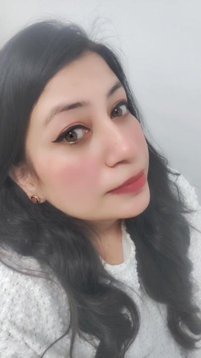 Eti Tiwari