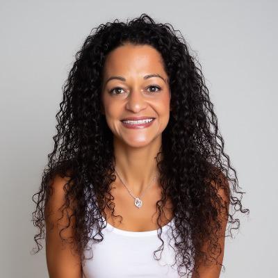 Dr. Stephanie Murauskas
