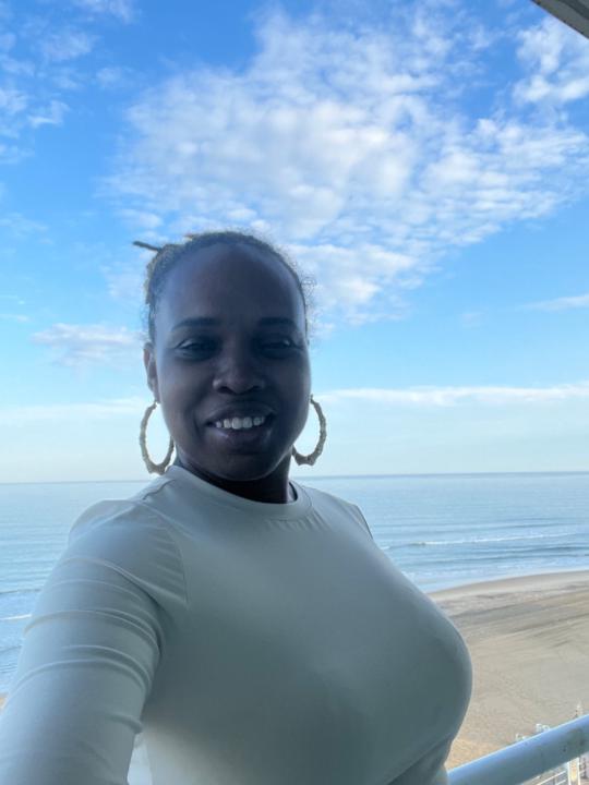 Isis Coleman