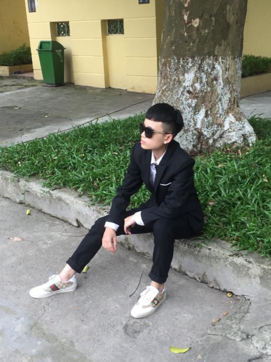 Tùng Anh