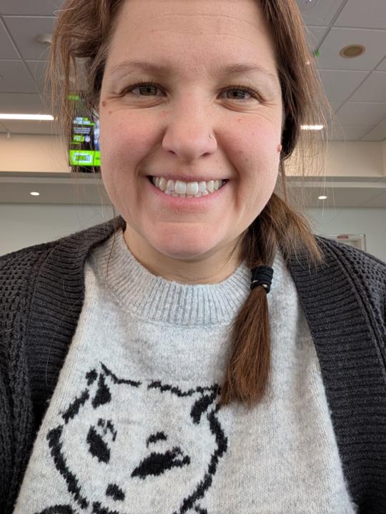 Quick mobility sesh between flights! 