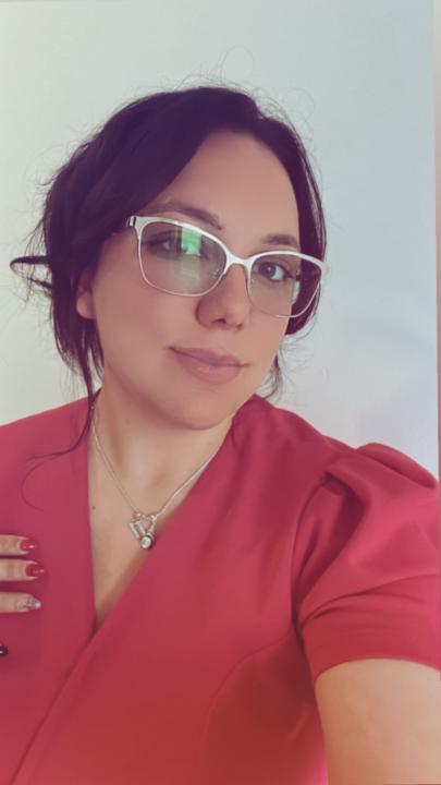 Bea Каменова