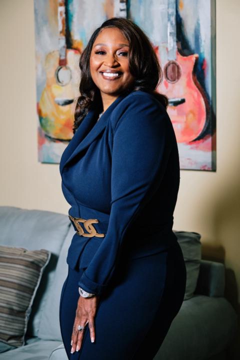 Dr Carnesa Giles