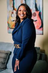 Dr Carnesa Giles
