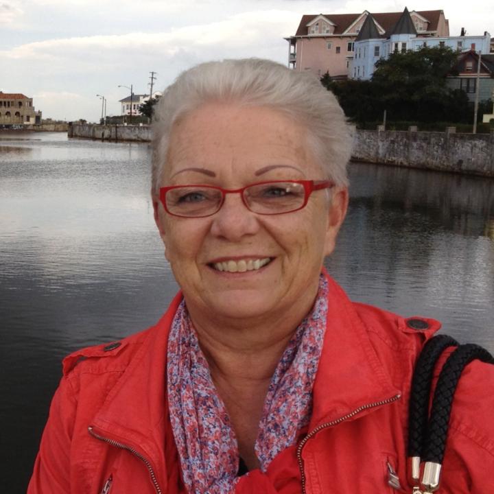 Eva Kral