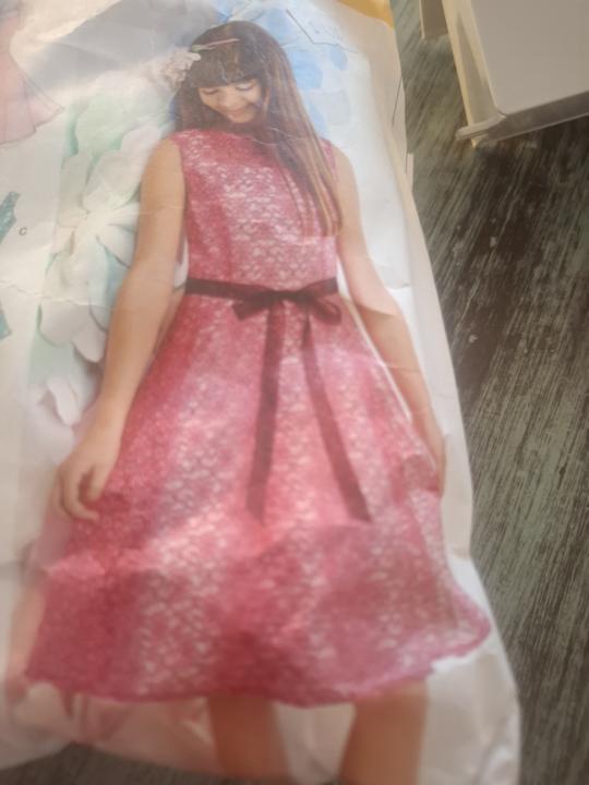 What's your favorite book 📚, movie 🎞️, and travel destination 🏝️?