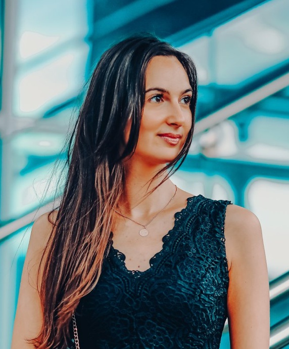 Julie Vdw
