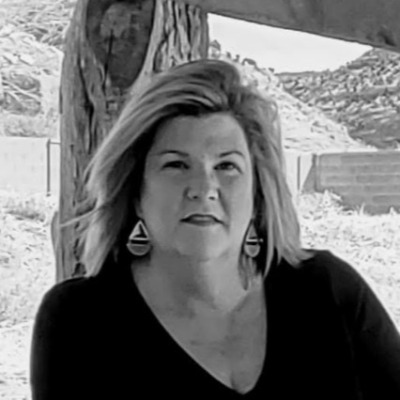 Dr.Tracy Wright