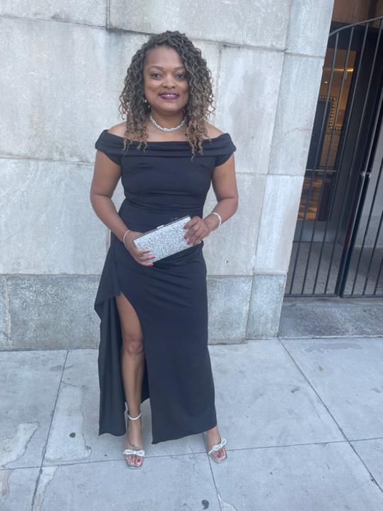 DeAndra Lee