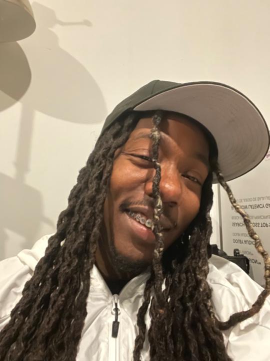 Torrez Barnes