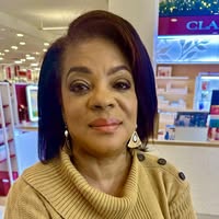 Sherry Amos