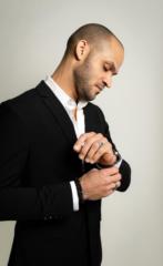 Denny Solís