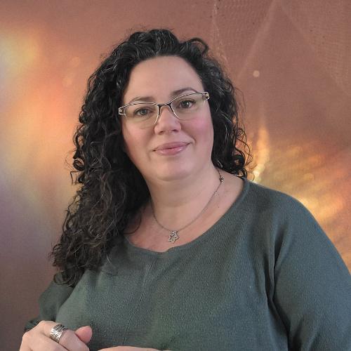 Evelyne Tortora