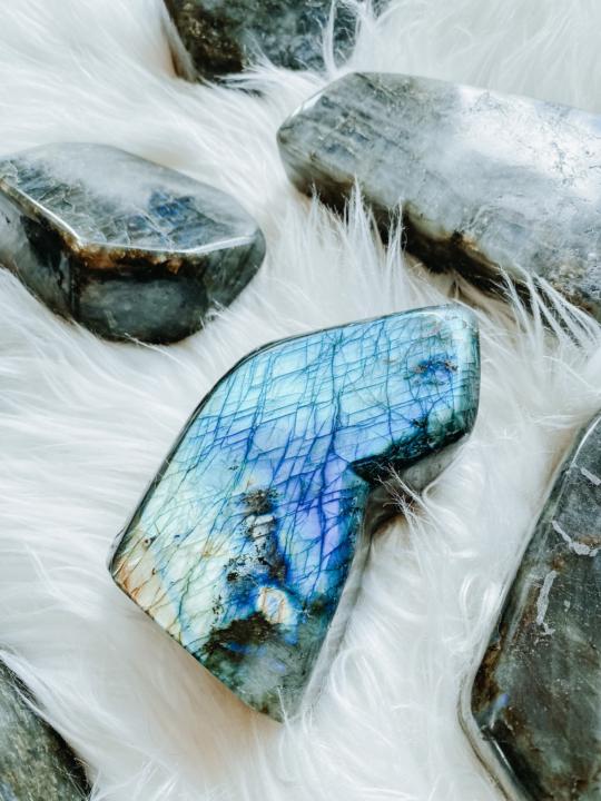 💎 Crystal + Code of the week 🌸