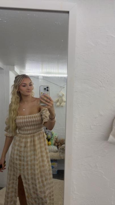 Chloe Mills