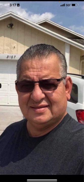 Luis Quinones