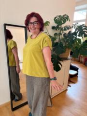 Angela Aemstrong