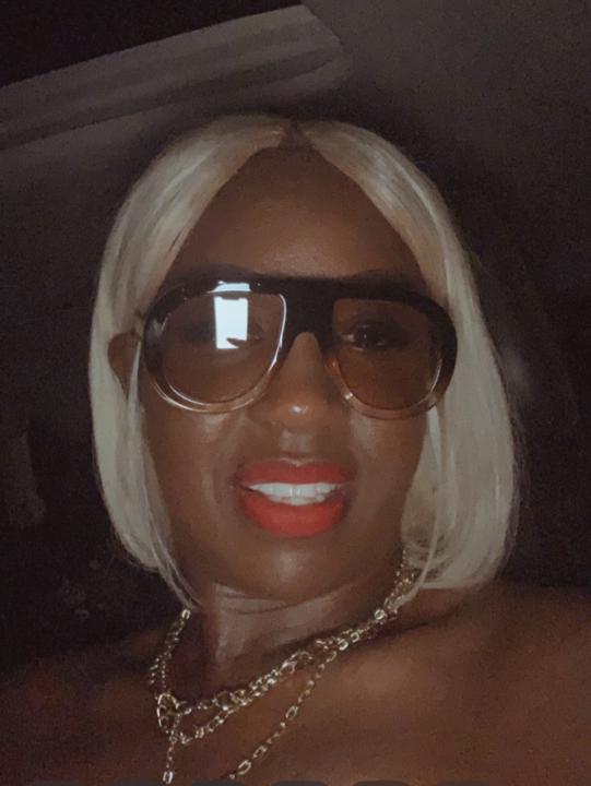Tina G