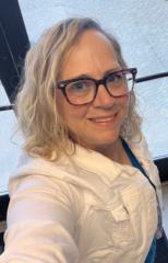 Lisa Holland