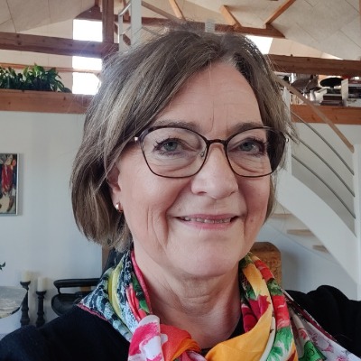 Pia Dean Pedersen