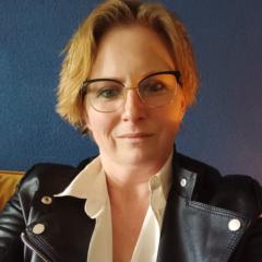 Claire Rook-Thompson