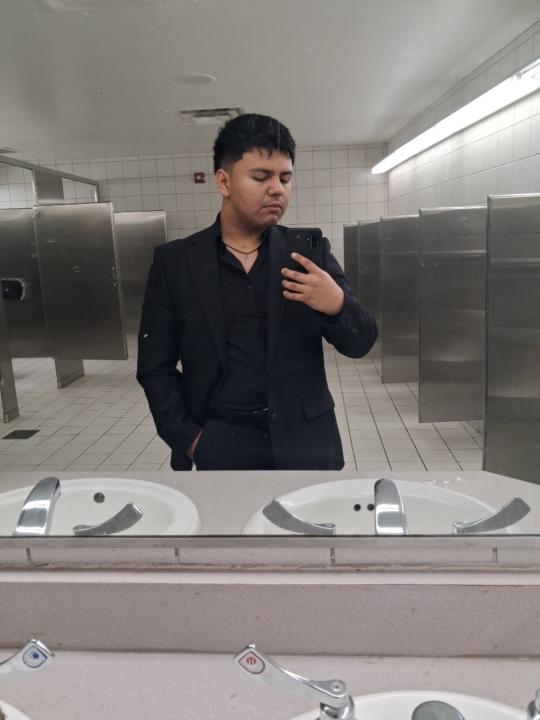 Romeo Garza