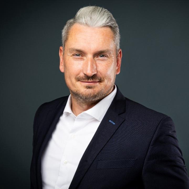 Michael Elze