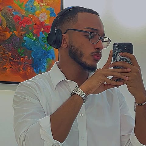 Rusbert Velez