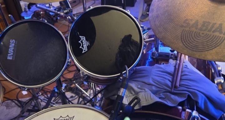 Drum grooves