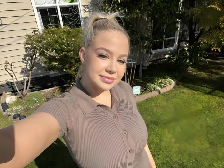 Charlotte Isabella