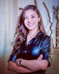 Sanaa Lastes