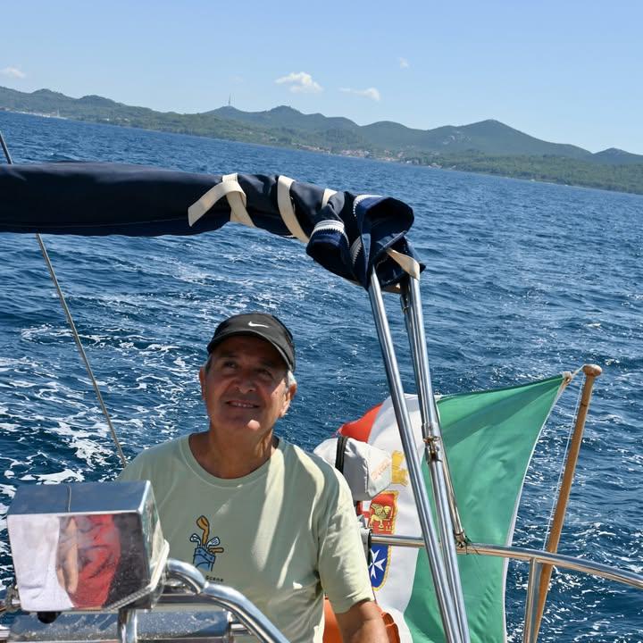 Alejandro Larenas