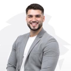 Adrián Requena Llongo