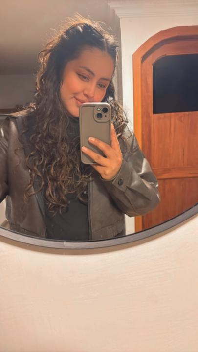Daniela Valdez