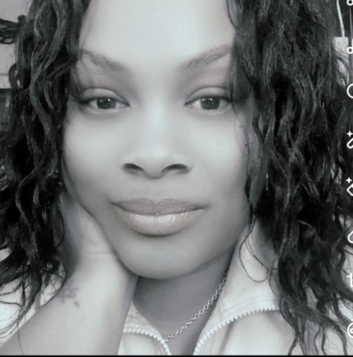 Lefifia Lewis