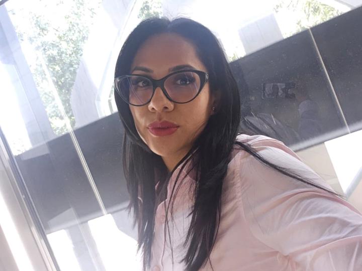 Angy Viurive Hernández González
