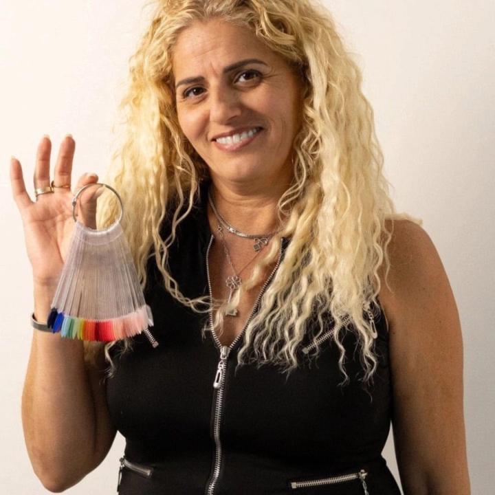 הלן בלאס