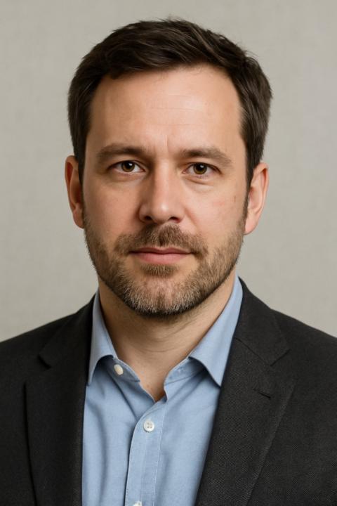 Robert Matthews