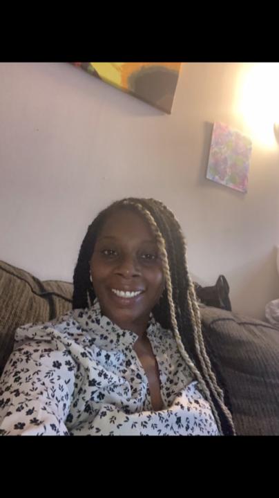 Nikia Davis