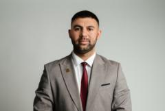 Михаил Михайлов