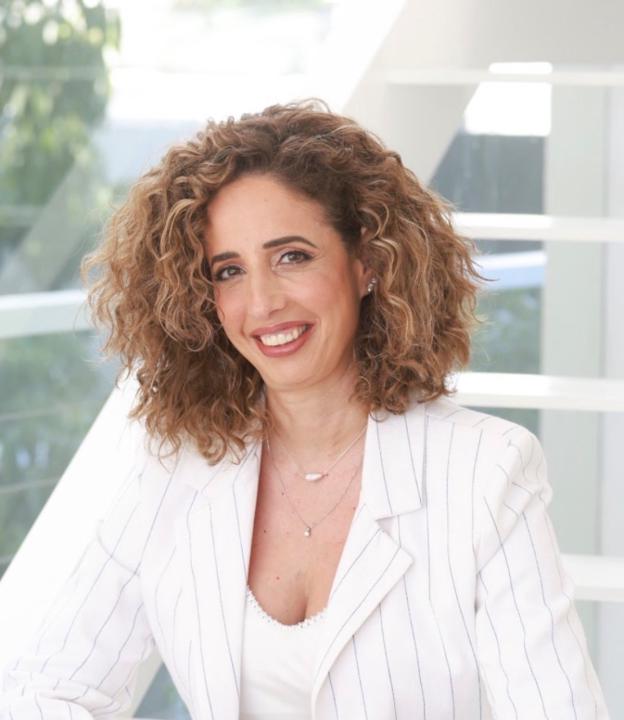 הילה עציוני קליפר