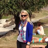 Debbie Leaning