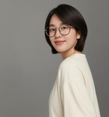 Elena Chen