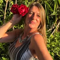 Helen Hutchinson