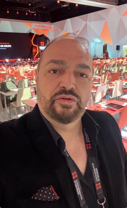 Daniel Mladenovski