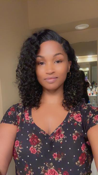 Porsha Hollis
