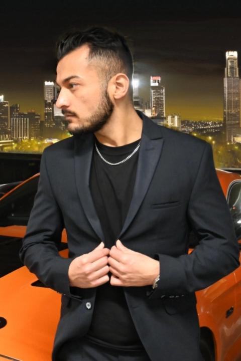 Alexander Kostadinov