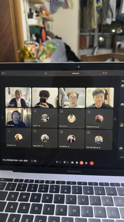 禮拜四恆常直播