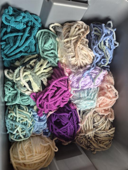 The Scrap Challenge: Turning "Leftovers" into High-Value Designs 🧶✨